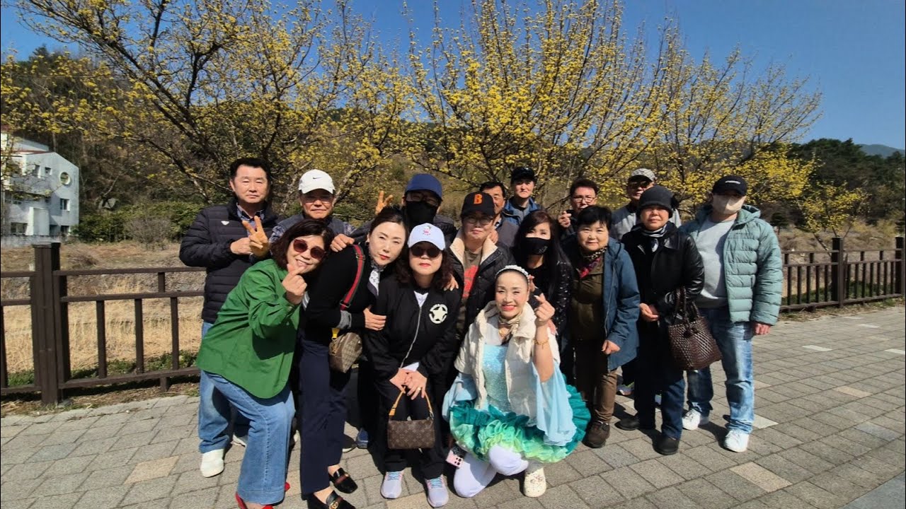 구례산수유축제장에서...캔디랑 가족들의 이야기