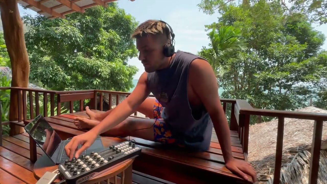 Bestia - Live From Tailandia