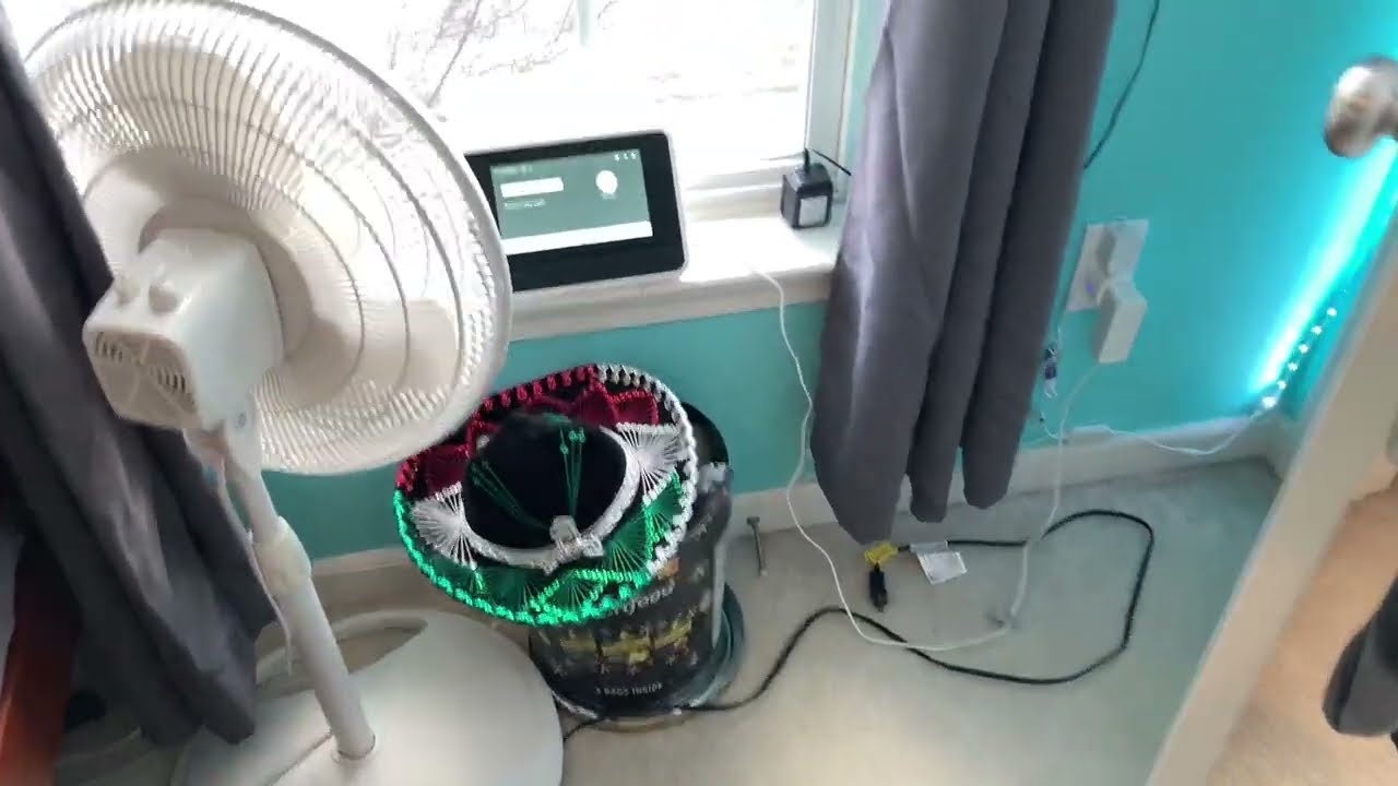 New bedroom security system test. (Motion detector fail)