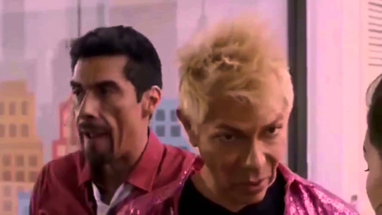 PINK Trailer Oficial, Estreno Nacional 04 DE MARZO 2016