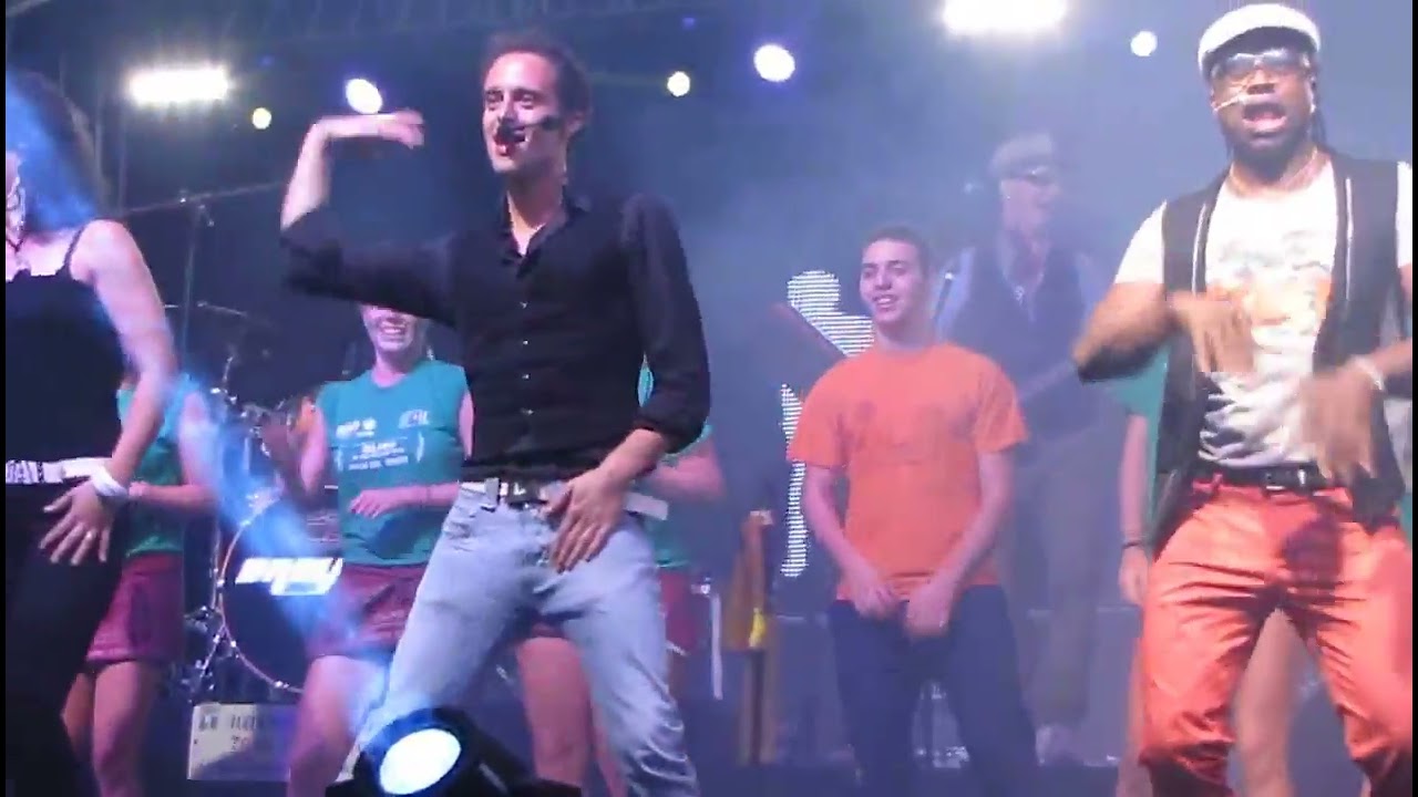 AI SE EU TE PEGO - ORCHESTRA ITALIANA BAGUTTI e i ragazzi dello STAFF
