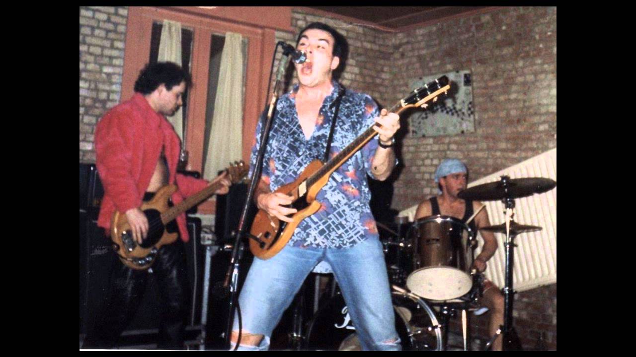 Betty Ford Clinic   Sealed With A Kiss
