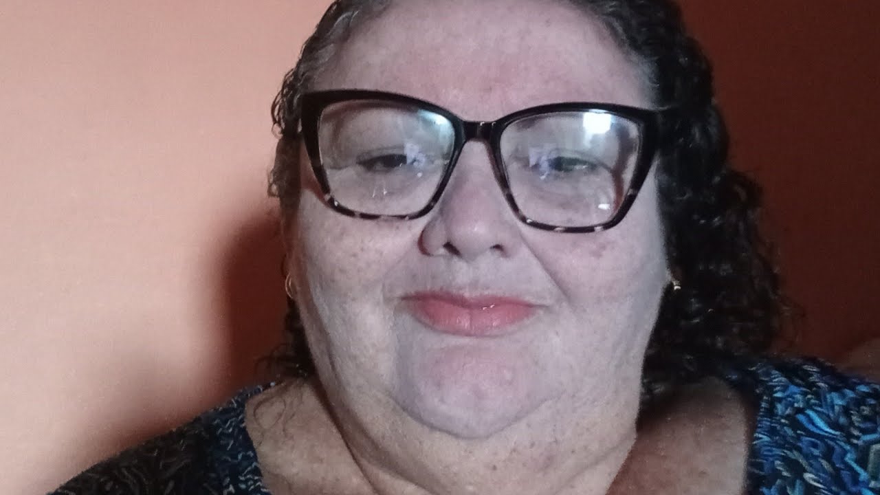 Lindalva Nunes e Variedades está ao vivo! Live mensagem bíblica