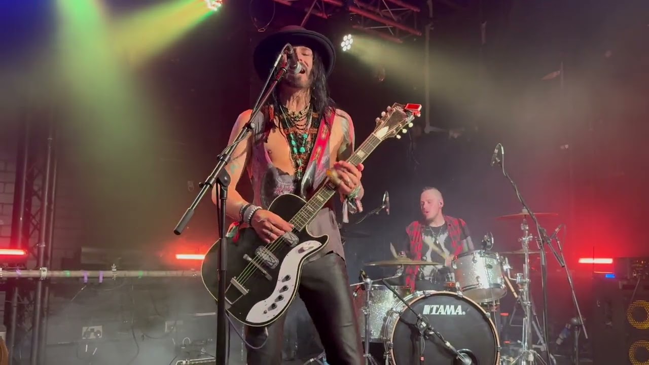 Troy Redfern @ The Live Rooms, Chester 21:06:24 Voodoo Priestess