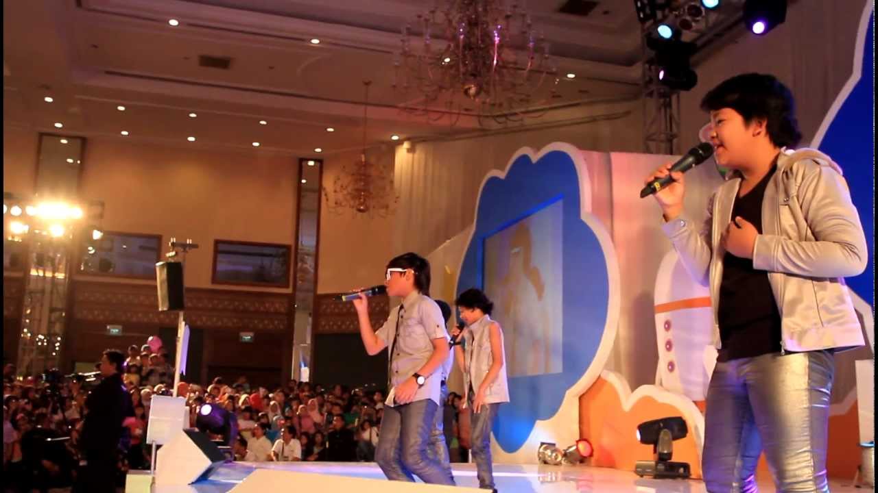 Coboy Junior - Dilema @JCC