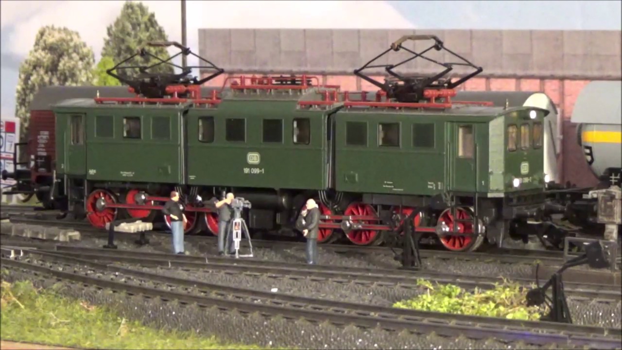 Elektrolokomotive 191 099 - Umbau mit Hochleistungsantrieb und Sounddecoder (Umbau aus Märklin 3629)