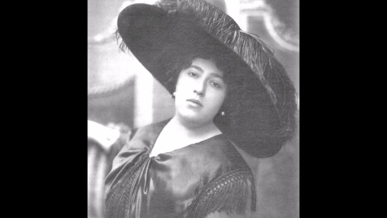 Bellini - Norma - Deh! non volerli vittime - Eugenia Burzio