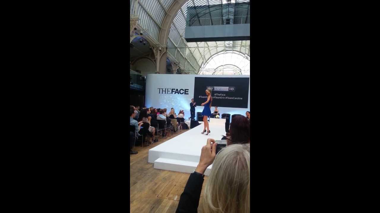 Naomi Campbell, Erin O'Connor, Caroline Winberg CATWALK appearance for the Face TV show