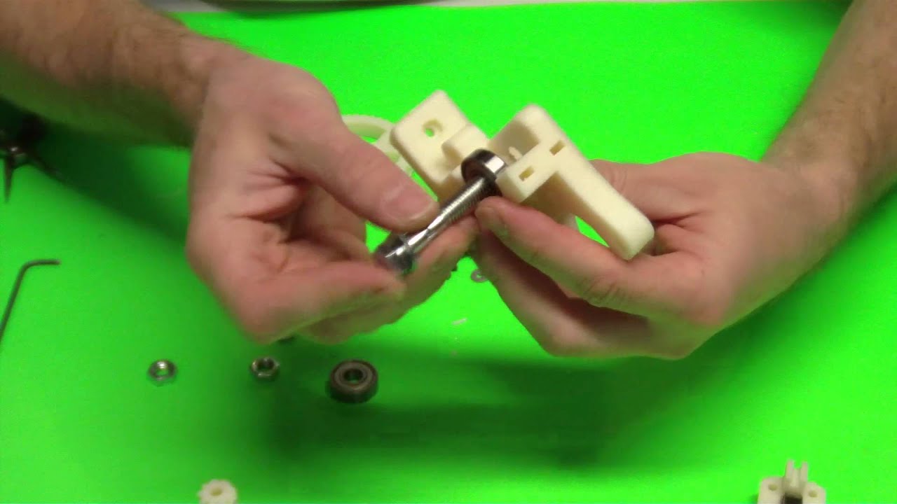 Maker Farm Extruder Build Video.MP4