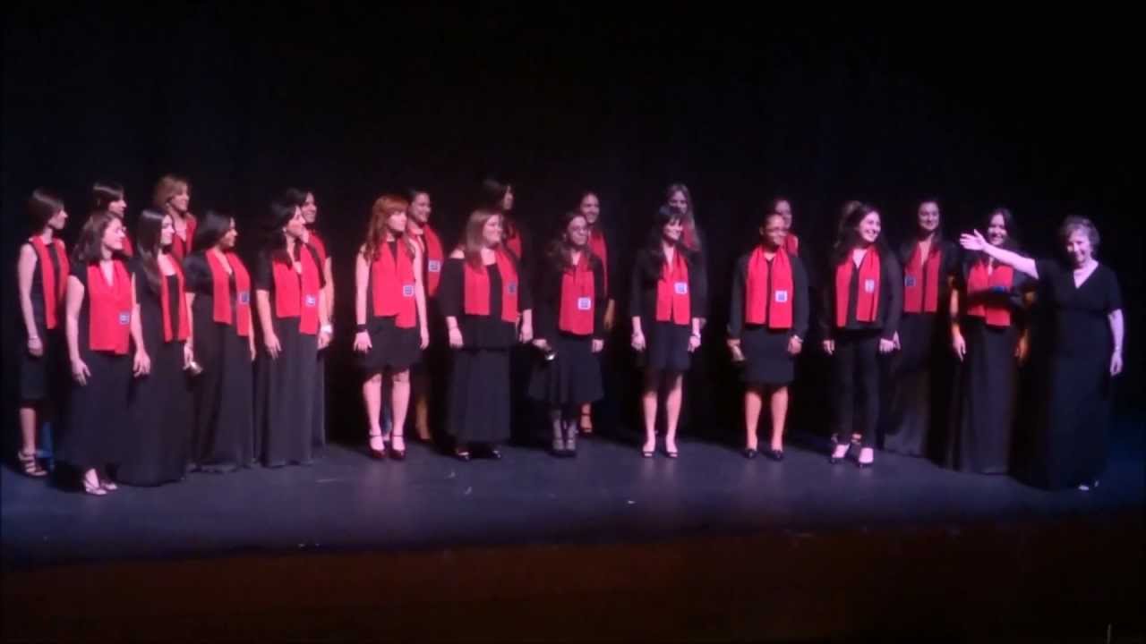 Minuit Chrétien - Grupo de ex-alumnas Coro de Niños de San Juan