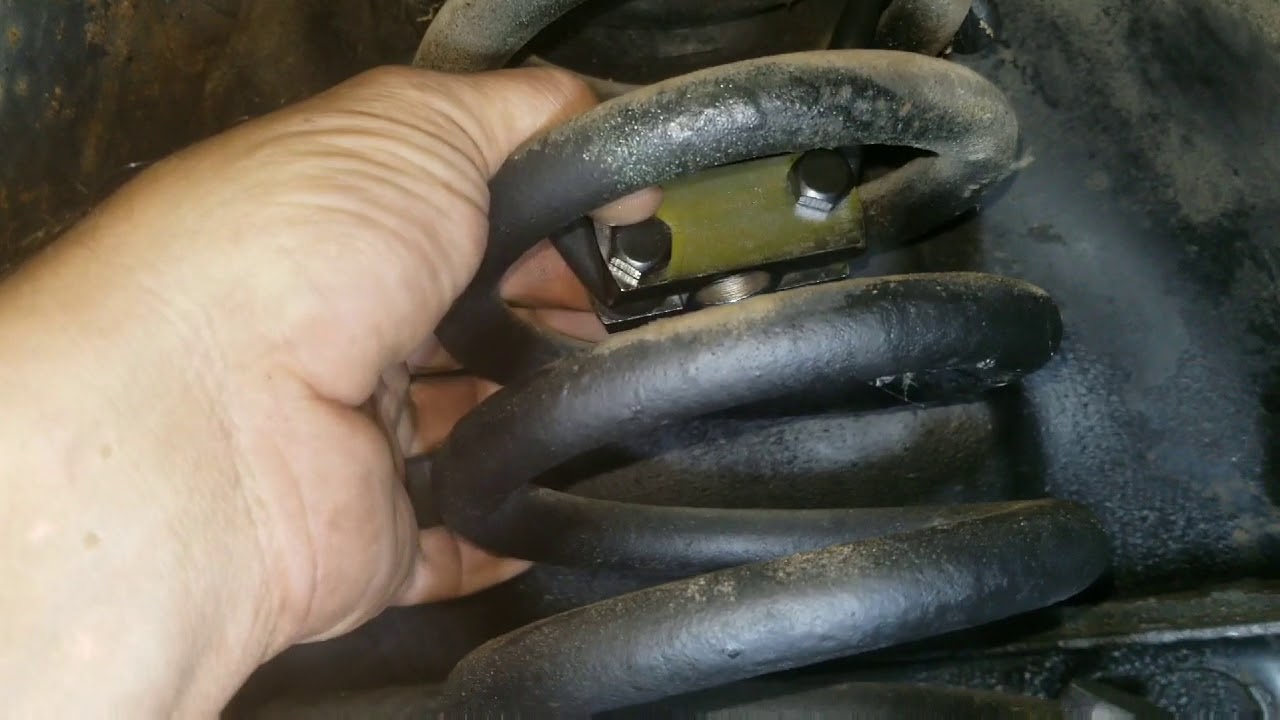 1971 Mustang suspension teardown part 1