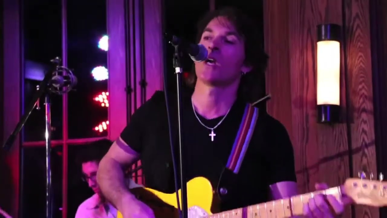 Paul Gargiulo Band Suspicious  Minds Elvis
