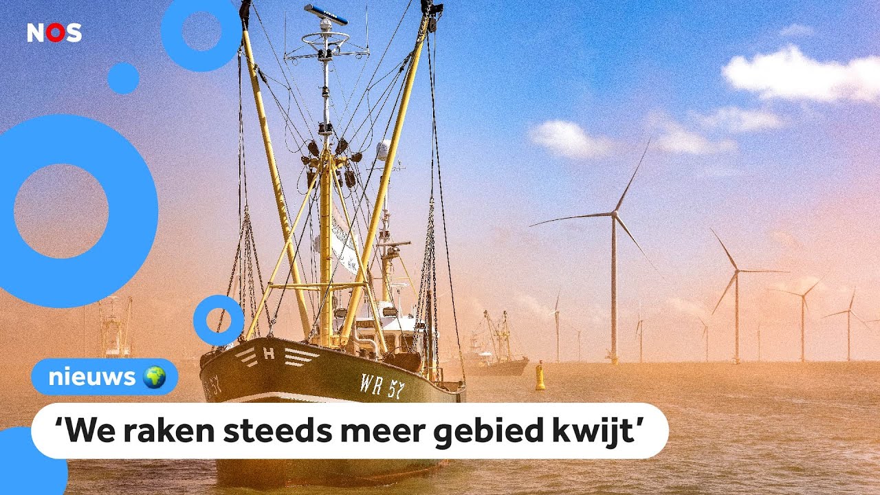 Vissers demonstreren tegen windmolens op het water