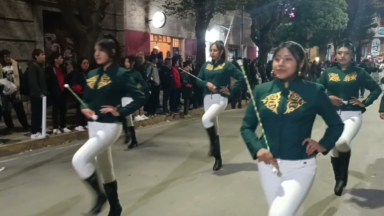 Prestigioso colegio Jorge Oblitas celebra sus 100 Felicidades 👏  Dios melos bendiga
