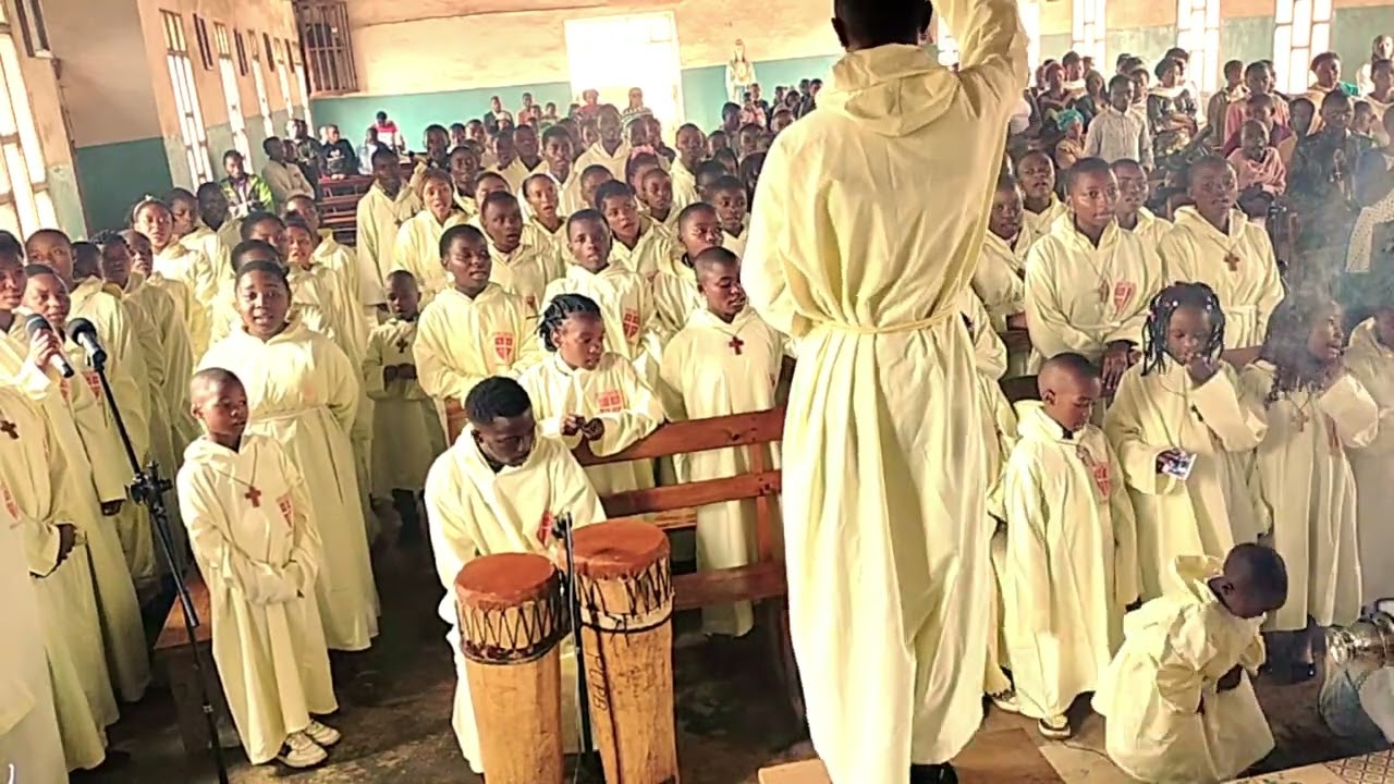 KYRIE MISSA in Hon. S. Nominis Marie