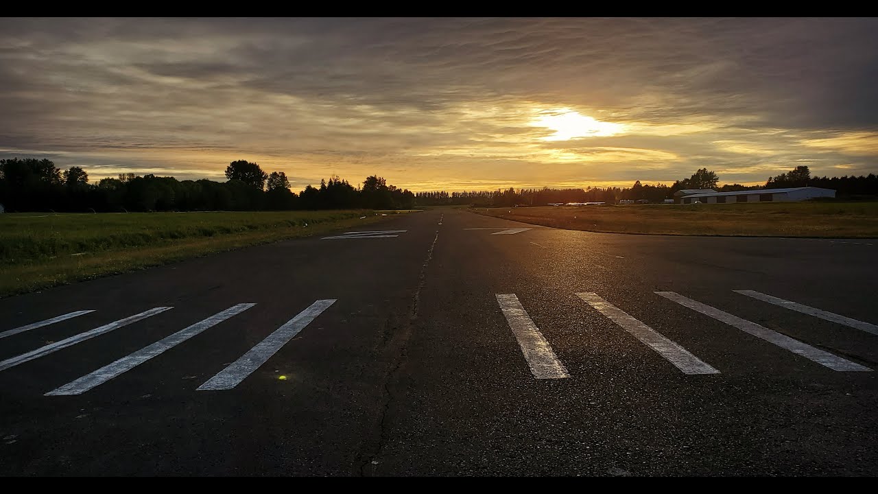 San Francisco KSFO to KCVG early morning Departure RWY 26 time lapse Boeing 767-300F