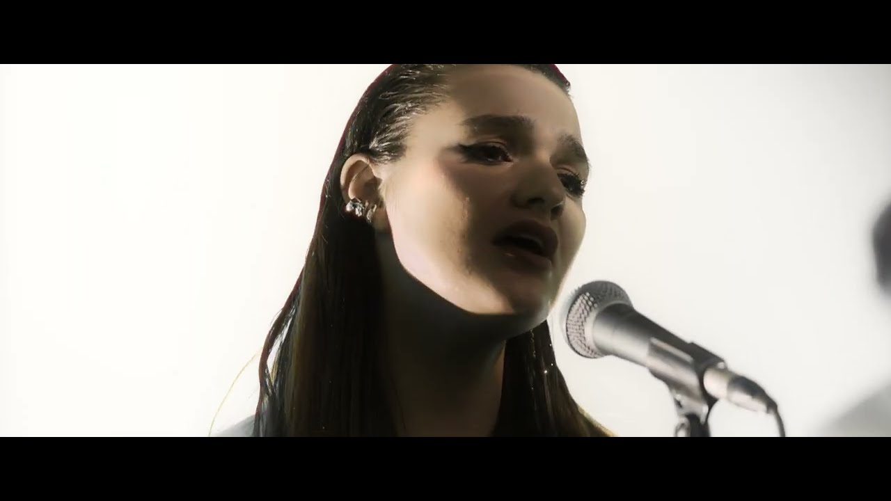 Essyla - Your letters   (Live session)