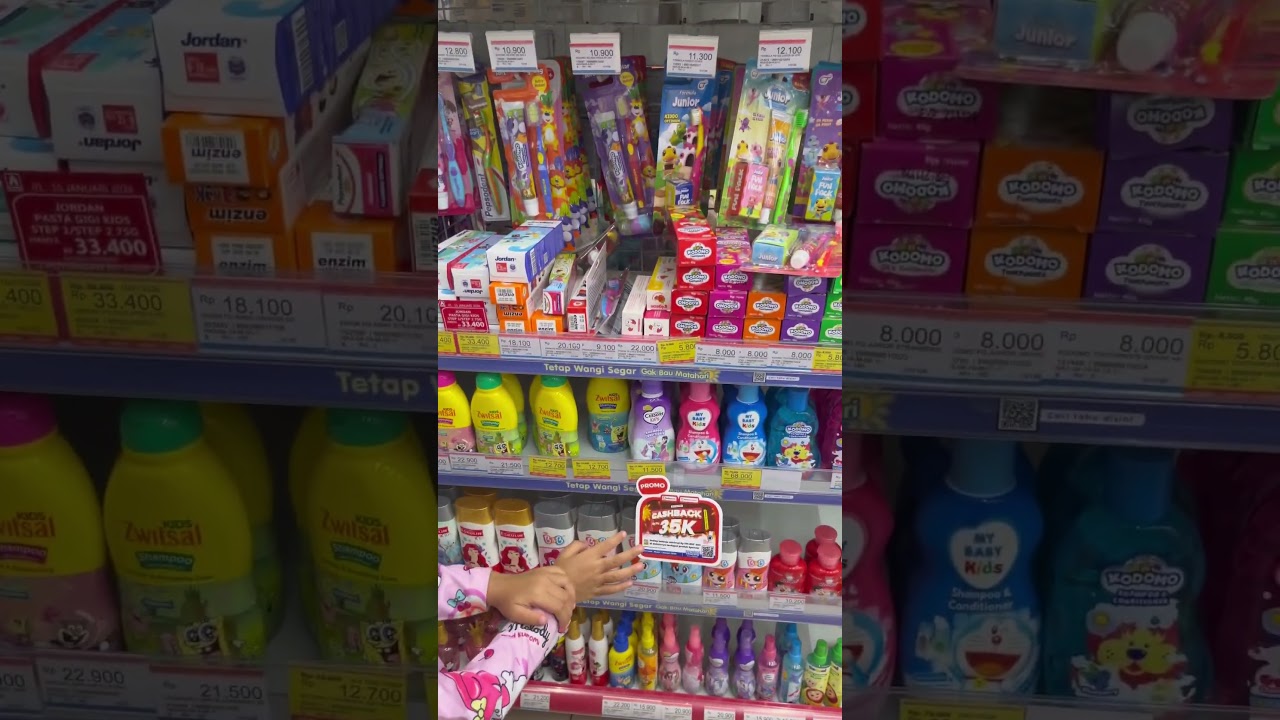 ACHA DAN ABANG BELANJA BULANAN SEKALIAN BELI JAJAN WAFER PEJOY GUYS 