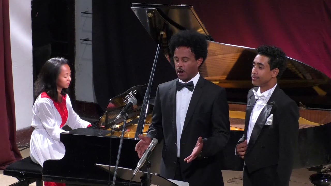 Barnabas Mebrahtu (Baritone) & Benhur Mosazghi (Bass) - Nibeat Fqri (By Tikabo Woldermariam)