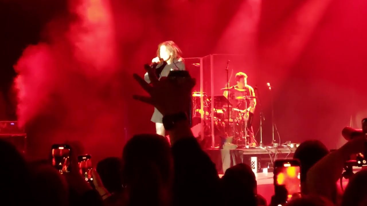 Bishop Briggs - River - CNE Toronto 2025