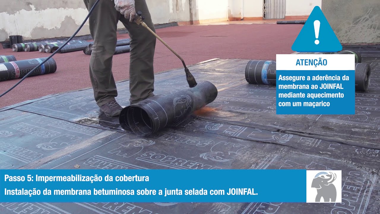 Como selar juntas de dilatação em coberturas com telas betuminosas utilizando um mástique vedante.
