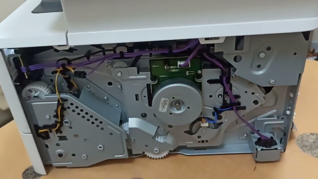 HP LaserJet Pro MFP M428fdn Замятие при двусторонней печати после нескольких листов. 