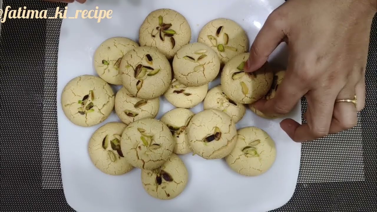 No oven? No problem! Make delicious Nankhatai biscuits at home 🍪👌 @fatima_ki_recipe 