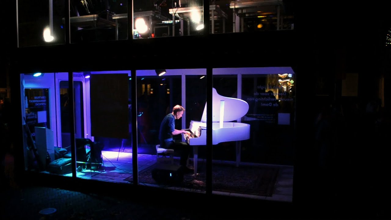 Job Roggeveen - So Easy (Röyksopp)