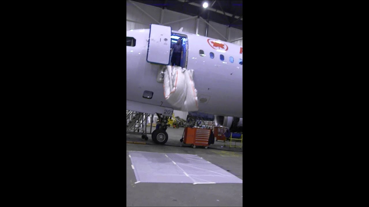 A320 Escape Slide Deployment