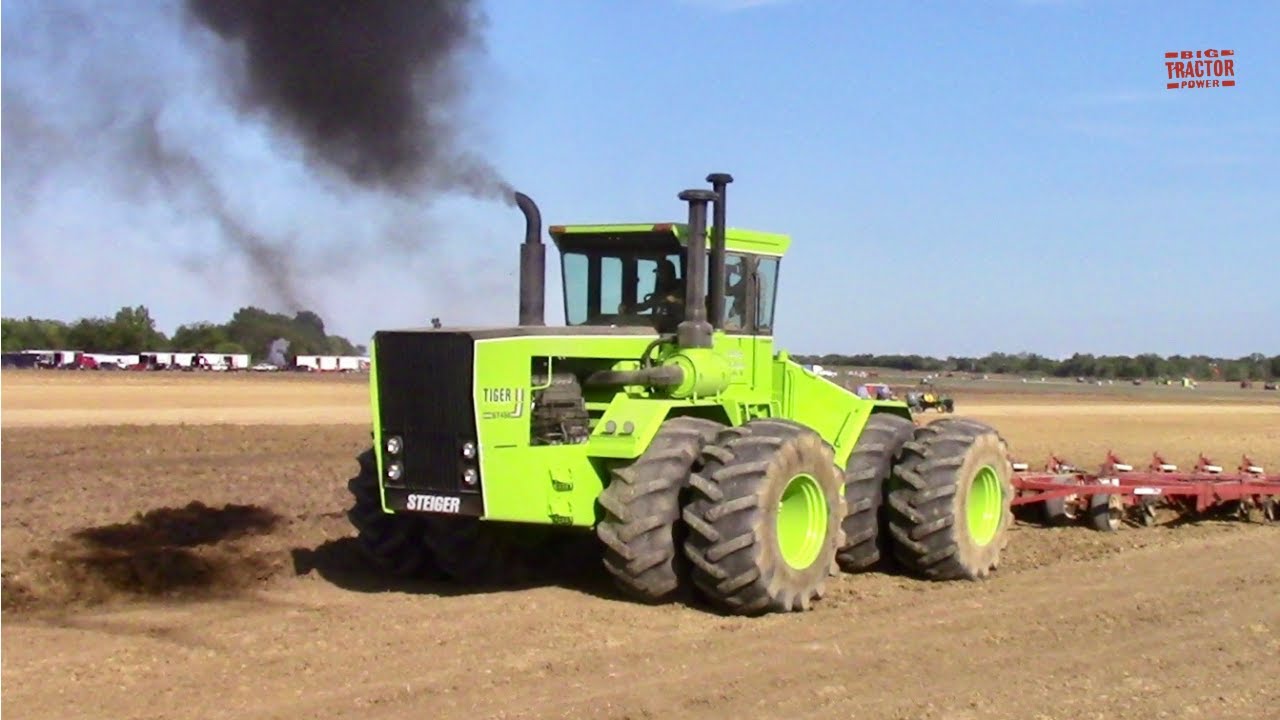 STEIGER Series III Tractor History 1976-1982