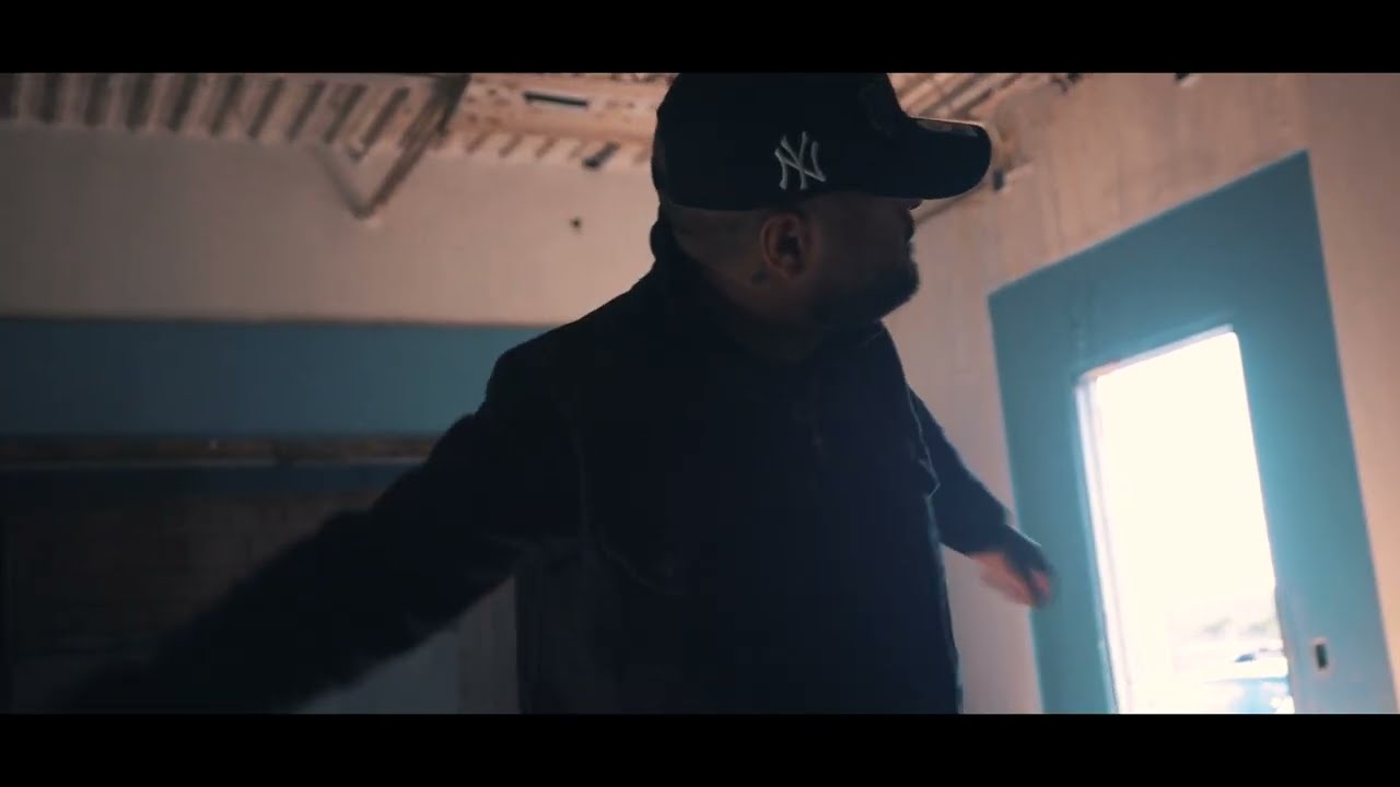 Christian Ponce Ft Ander Bock & Odanis Bsk - Fronteamos Con Amor (Visualizer)