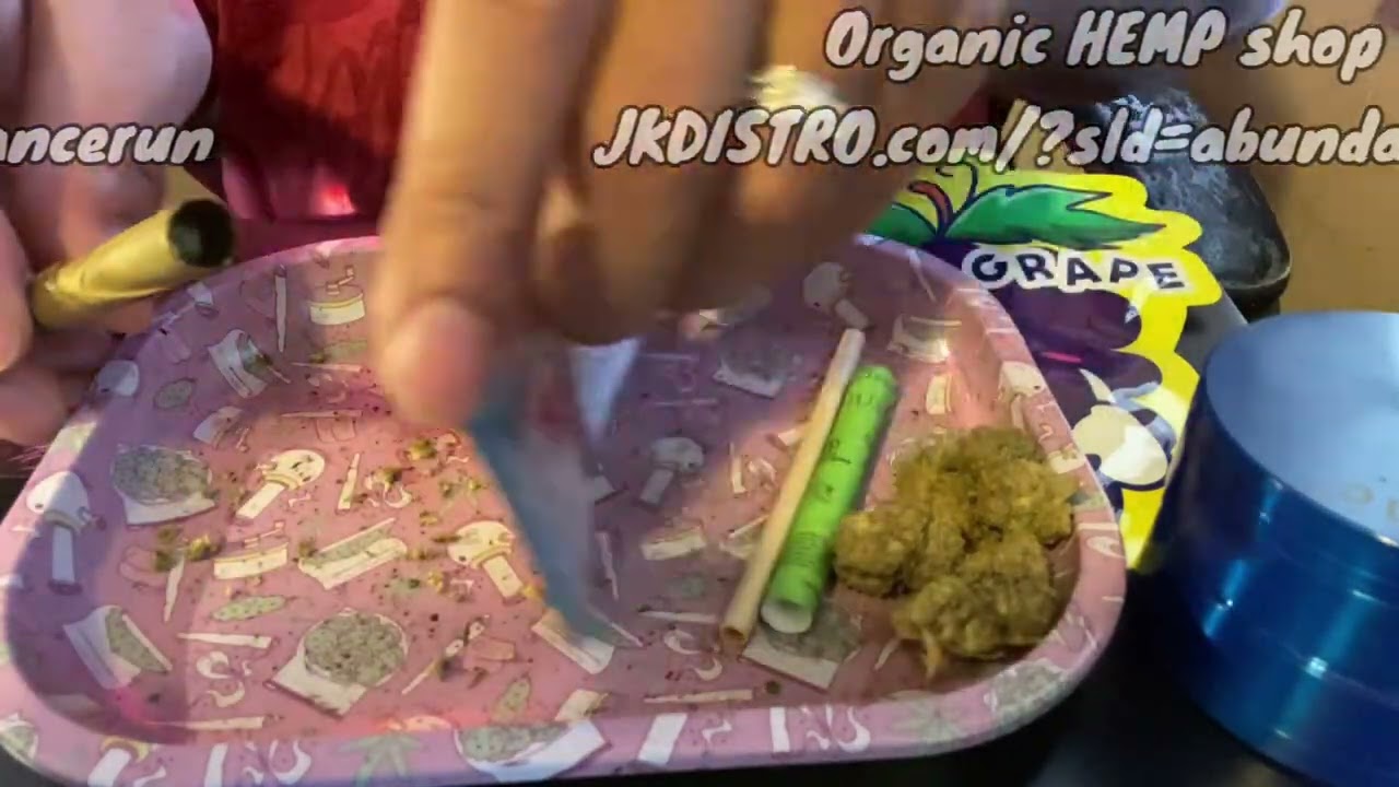 Spray vs Natural flower! 1 gram Grape Ape Natural thca flower in King 👑 Palm ✋🏾