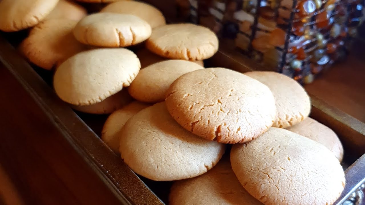 Peanut Butter Cookies without Eggs, Sugar, Oil and Milk / كوكيز بزبدة الفول السوداني