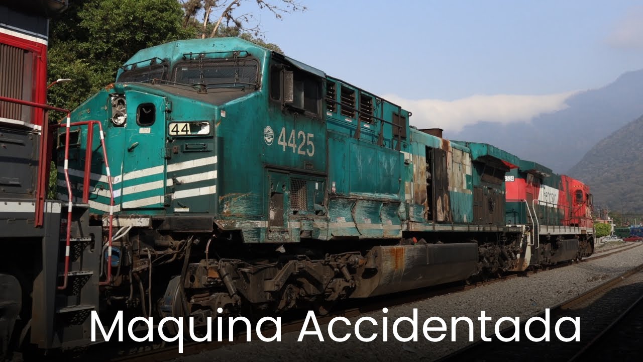 Maquina Accidentada siendo remolcada‼️Y Mas en el territorio Ferrosur 🚂