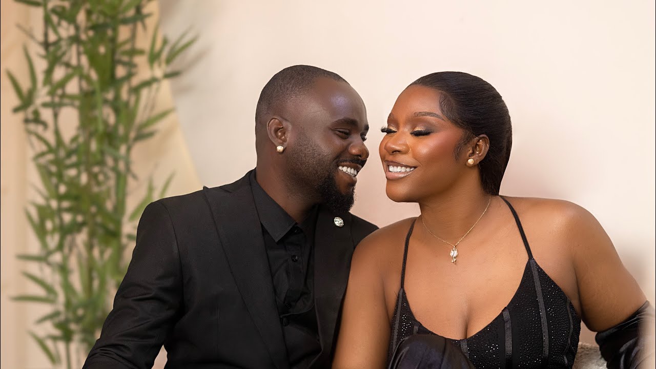 Ever wondered what goes into a perfect Pre-wedding shoot ? Here’s the beautiful reality!😄📸