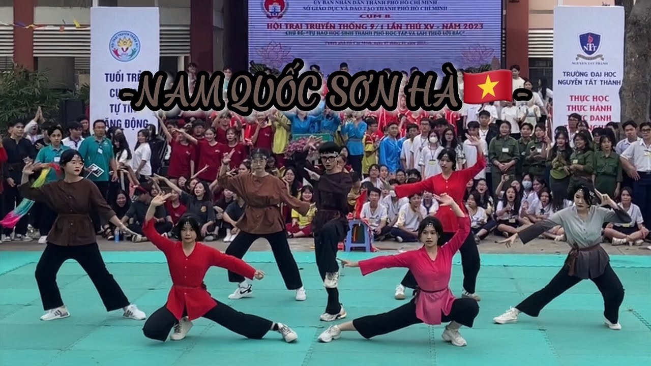 [Giải ba văn nghệ] Nam Quốc Sơn Hà | Erik x Phương Mỹ Chi | Flashmob Hội trại của THPT Giồng Ông Tố