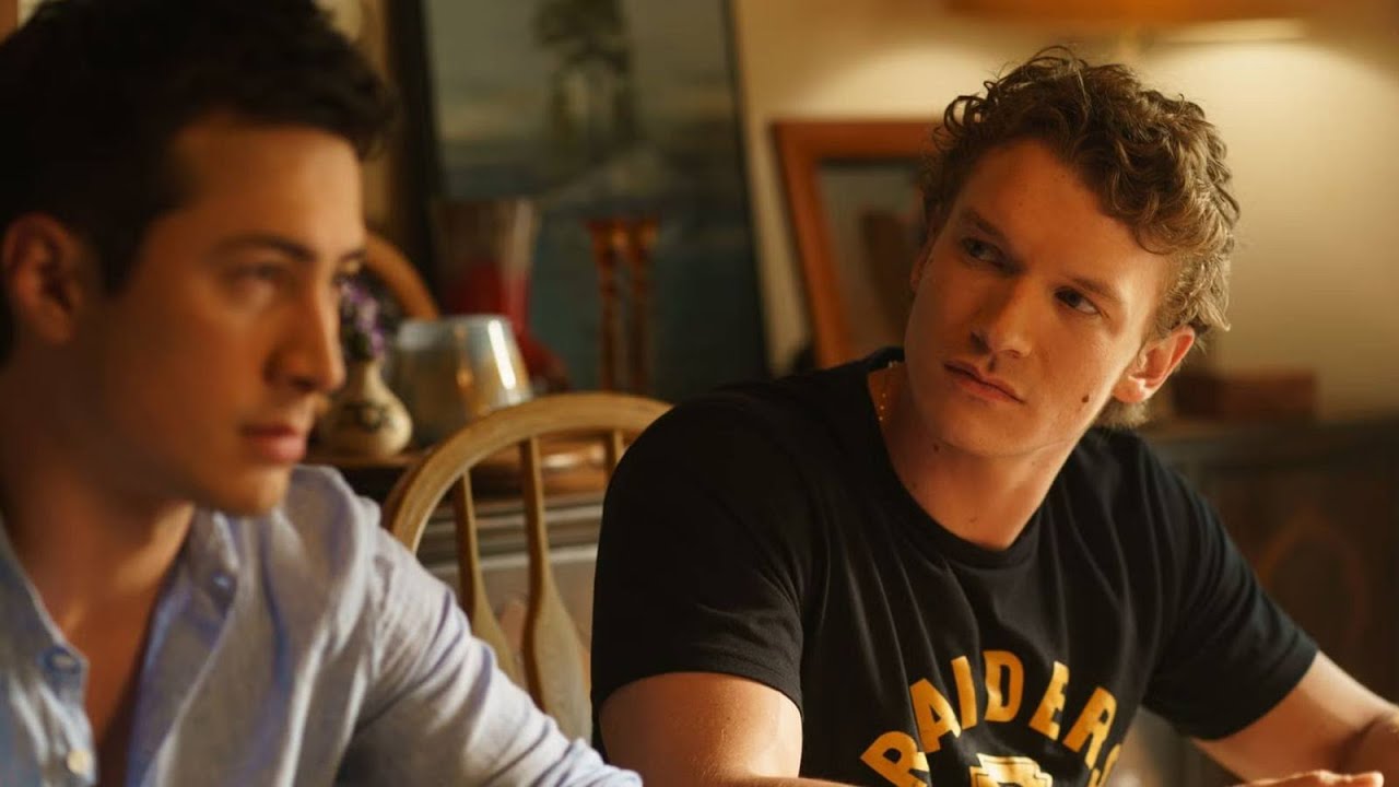 All Heated Rivalry Fans Should Check Out The Creator's Show That Ran For 12 Seasons