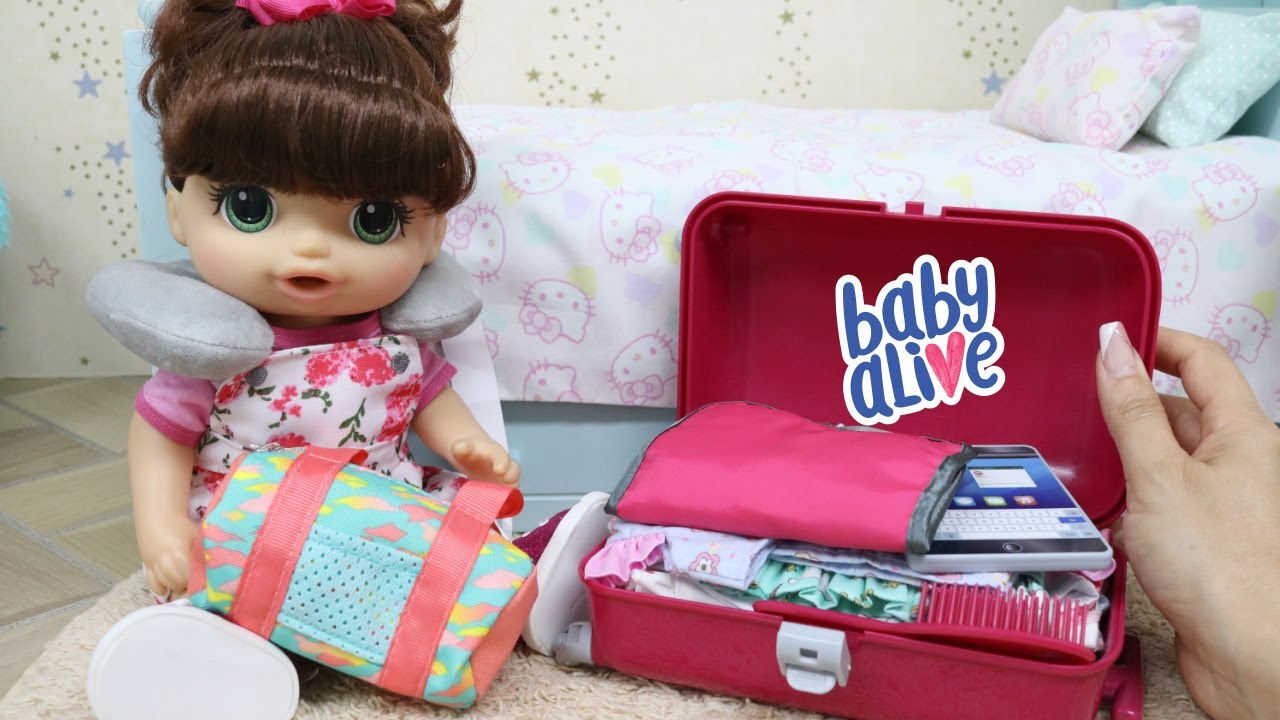BABY ALIVE NICOLE MOSTRANDO SUA MALA PARA O FIM DE SEMANA