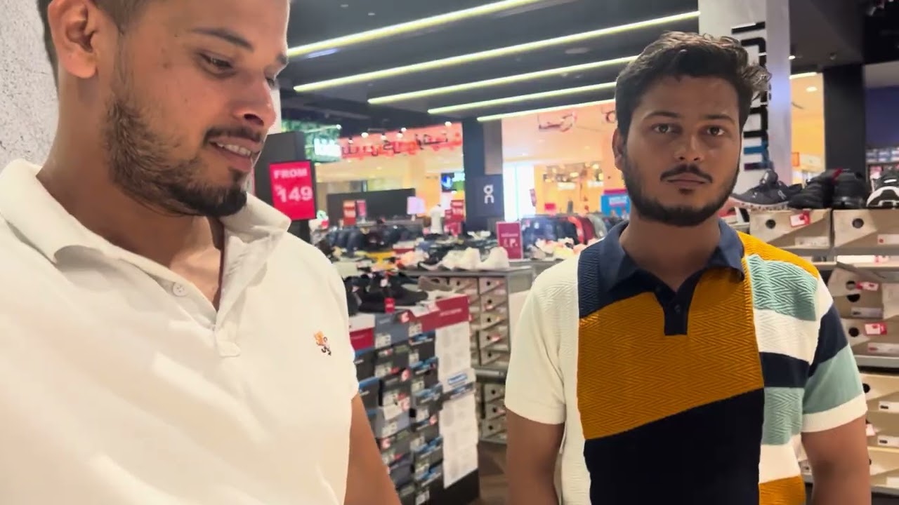 Shopping 🛍️ Dubai Outlet Mall 🇦🇪 🇦🇪 