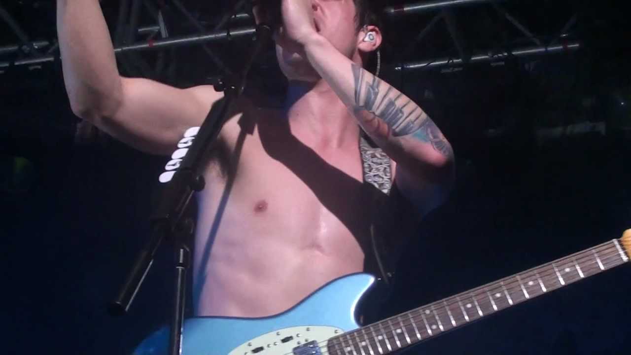 Panic! At The Disco - I Believe in a Thing Called Love @ Glasgow Barrowlands 28/01/2012