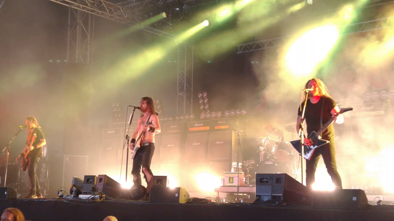 Airbourne - Air Raid Siren - Bospop 2017 July 9th