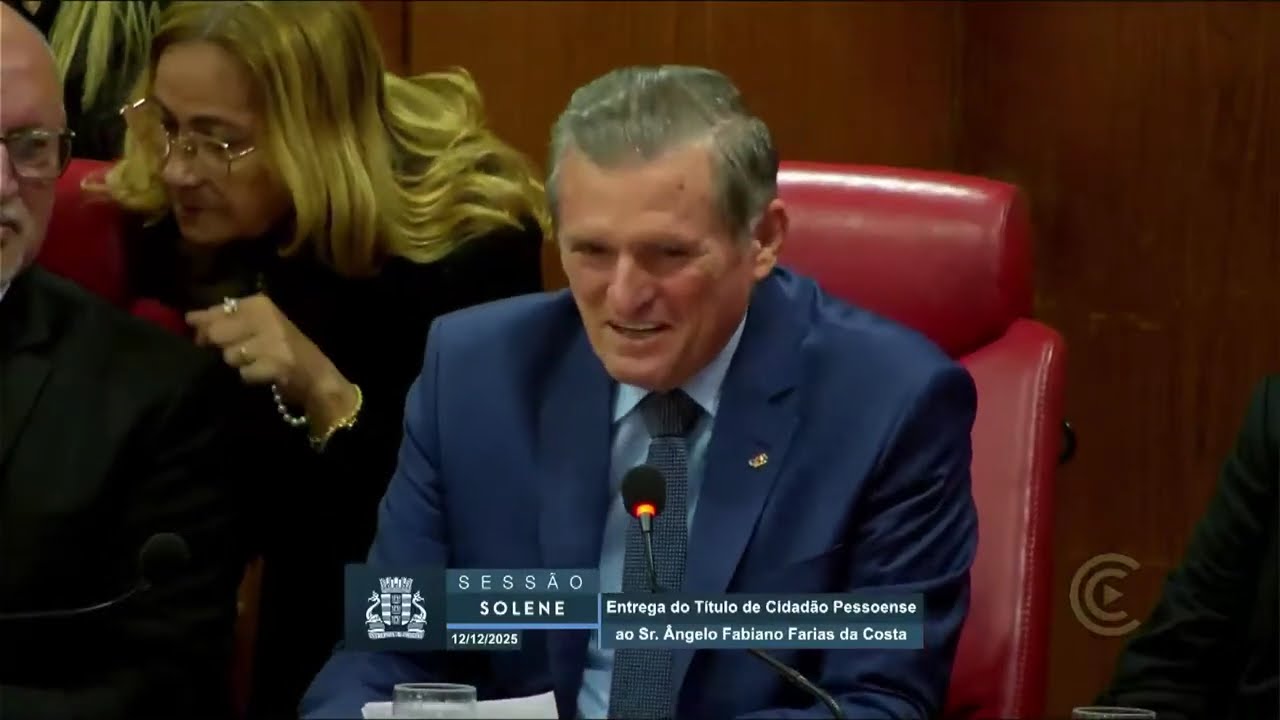 Sessão Solene: Título de Cidadão Pessoense ao Sr. Ângelo Fabiano Farias da Costa