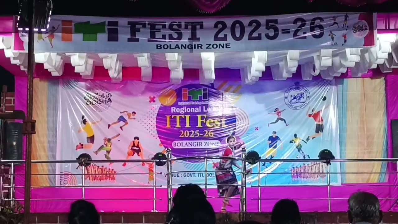 Cham Cham Bajuche 😍 ଛମ୍ ଛମ ବାଜୁଛେ Solo Dance Competition || Regional ITI Fest Balangir Zone 