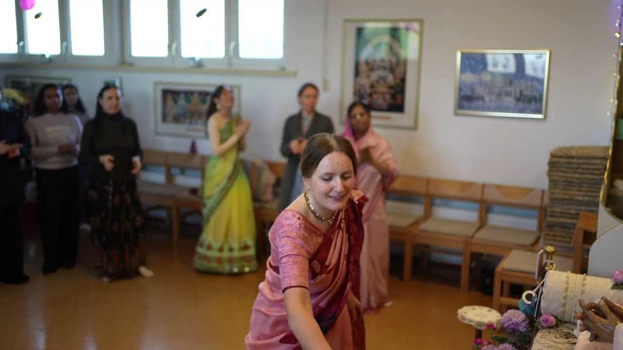 Kirtan Guruvandana Hajagriva Prabhu ISKCON Heidelberg C0206