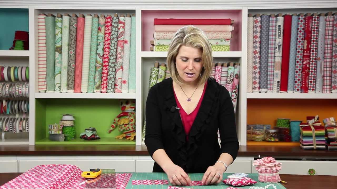 Cindy's Tissue Cover Gift Project