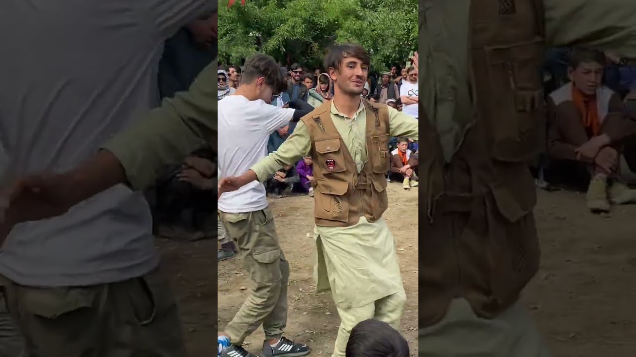 Upper chitral laspur🥀doll ishtok 🫰shersahib 🕺 #chitralbeauty #chitralinewsong #dollishtok #chitral