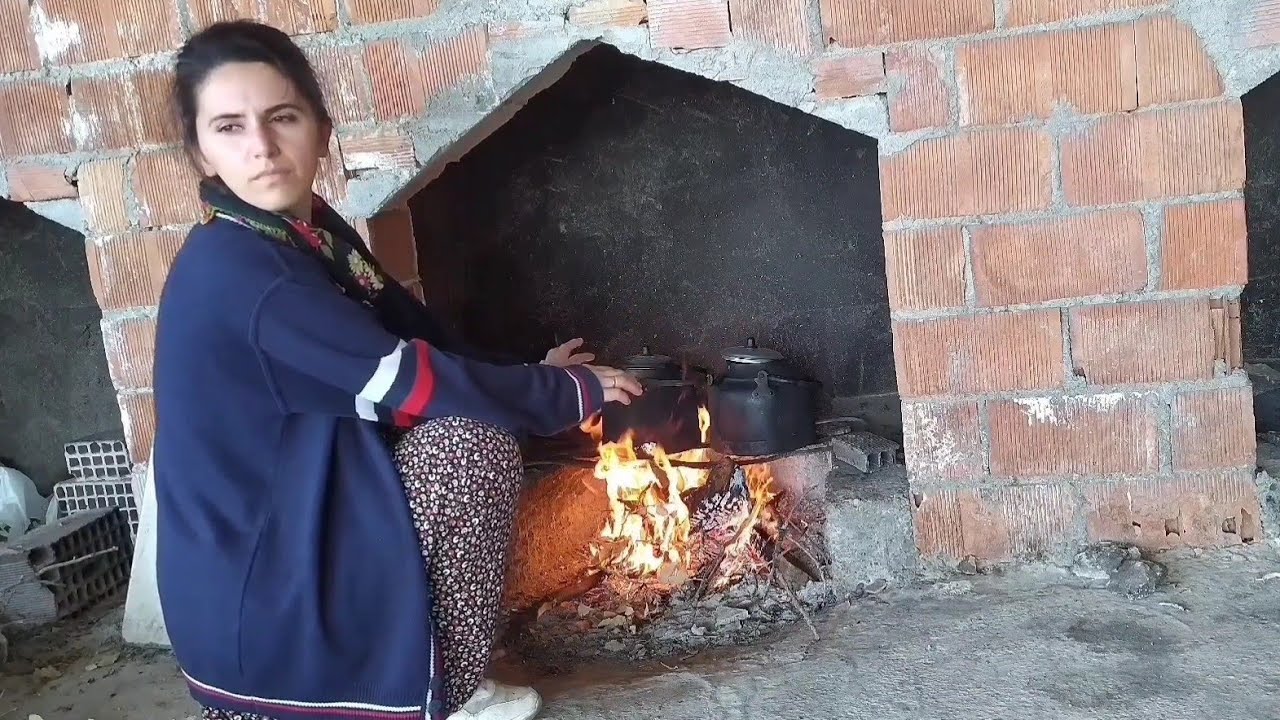 Köyde Ceviz Silkeledik  ~ Hasta Youtuber 'ın Günü Kurtarma Videosu