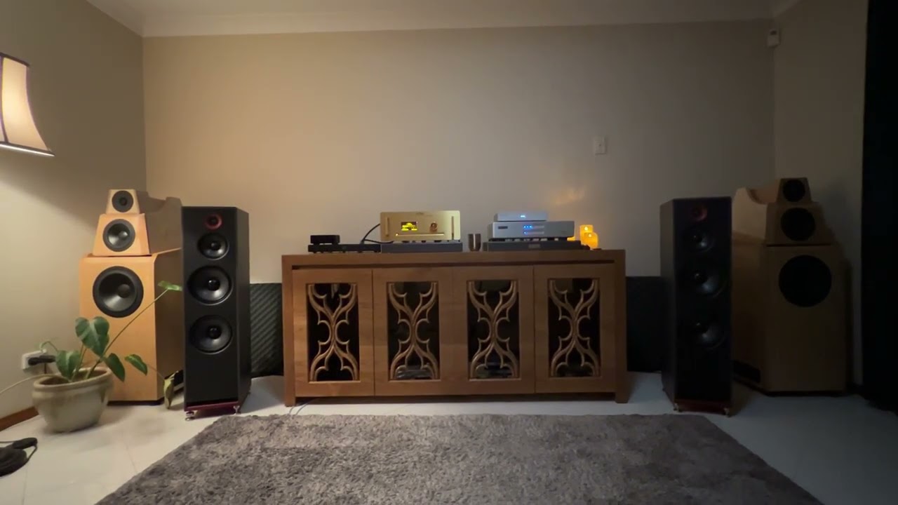 darTZeel CTH-8550 MkII, Stenheim Alumine 3, EMM Labs DAC2X-V2, VYDA Labs Cables [Noah Gundersen]