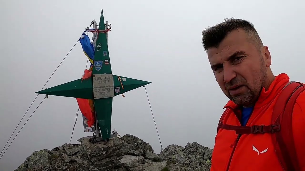 Balea Lac - Varful Lespezi 2517m,Muntii Fagaras Romania