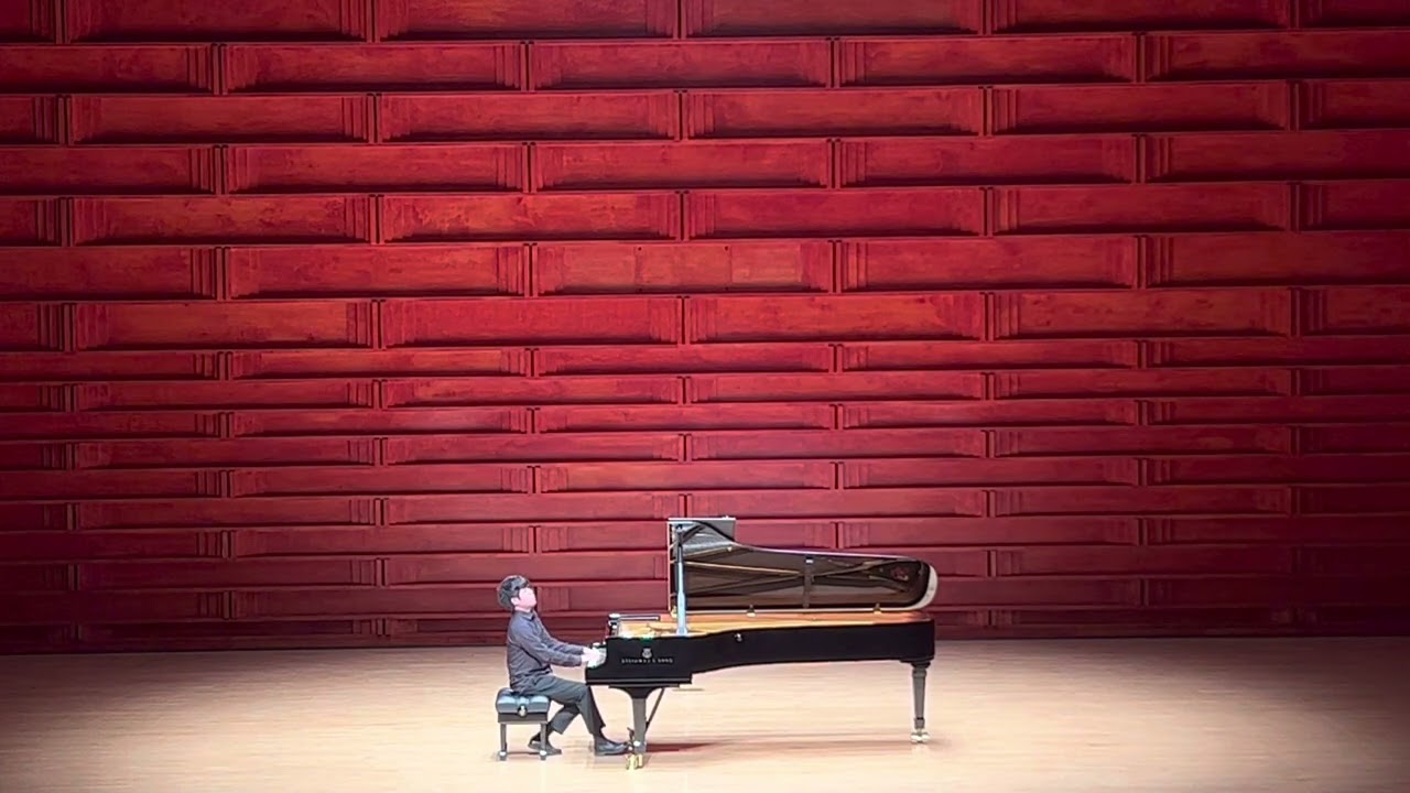 R. Schumann Piano Sonata No.1 in f sharp minor, Op. 11 - Seonghyeon Yeom
